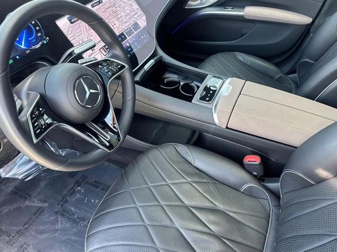 Certified 2023 Mercedes-Benz EQS 580 4MATIC Sedan image 4