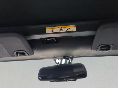 Certified 2016 Jeep Wrangler Sahara w/ Mopar Chrome Edition Group image 21