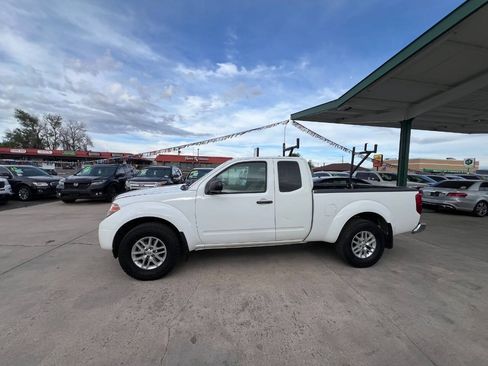 Used 2017 Nissan Frontier SV AWD/4WD image 15