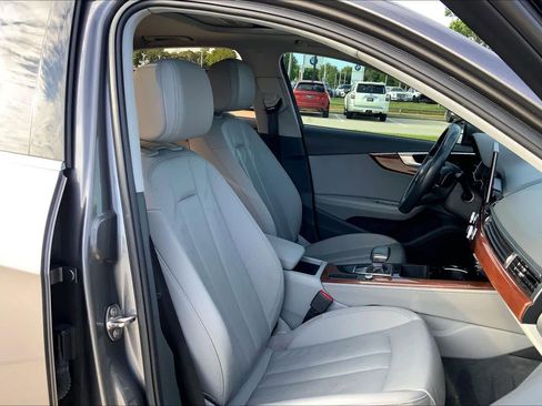Used 2020 Audi A4 2.0T Premium Plus w/ Premium Plus Package FWD image 9