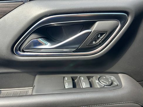 Used 2024 Chevrolet Tahoe LS RWD image 53