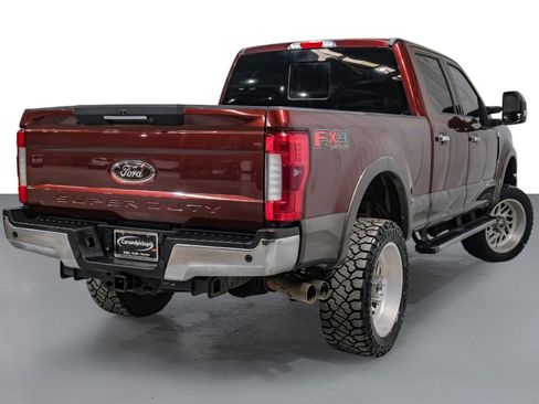 Used 2017 Ford F250 Lariat w/ Lariat Ultimate Package image 6