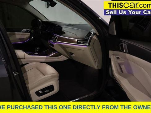 Used 2019 BMW X7 xDrive50i w/ Premium Package AWD/4WD image 14