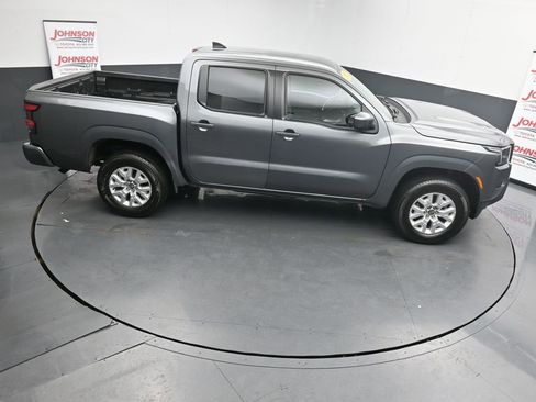 Used 2023 Nissan Frontier SV image 35