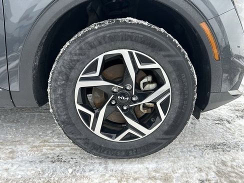 Used 2023 Kia Sportage LX image 6
