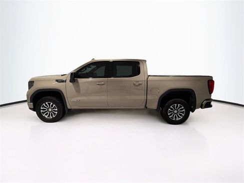 Used 2023 GMC Sierra 1500 AT4 w/ AT4 Premium Package image 4