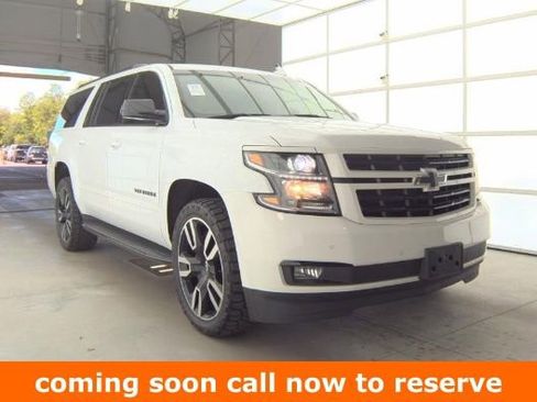 Used 2019 Chevrolet Suburban Premier AWD/4WD image 1