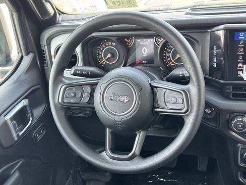 New 2026 Jeep Gladiator Sport image 7