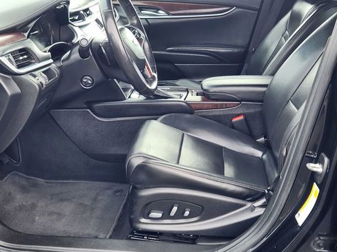 Used 2018 Cadillac XTS Luxury image 12