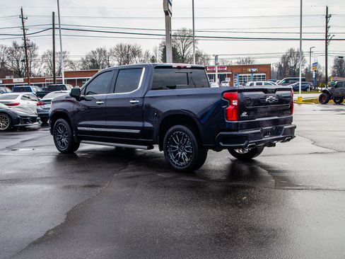 Used 2024 Chevrolet Silverado 1500 High Country w/ High Country Premium Package image 5
