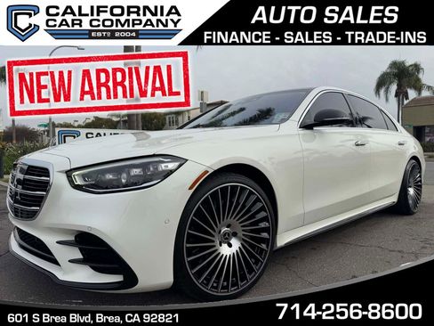 Used 2022 Mercedes-Benz S 580 4MATIC Sedan image 1