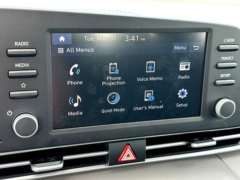Used 2025 Hyundai Elantra Sport w/ Cargo Package FWD image 16