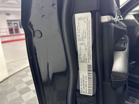 Used 2021 Jeep Grand Cherokee L Limited image 30