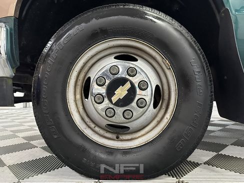 Used 1996 Chevrolet Silverado 3500 2WD Extended Cab image 12