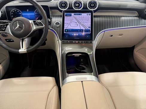 Certified 2023 Mercedes-Benz GLC 300 4MATIC image 10