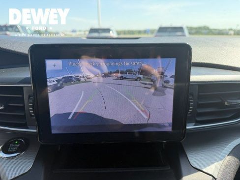 Used 2020 Ford Explorer XLT w/ Equipment Group 202A AWD/4WD image 20