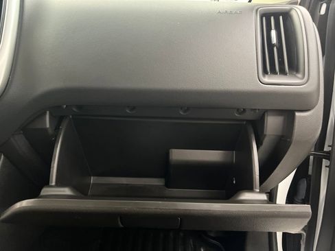 Used 2022 Chevrolet Colorado LT w/ Fleet Safety Package image 20