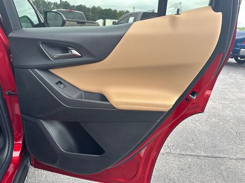 New 2026 Chevrolet Equinox ACTIV FWD image 17