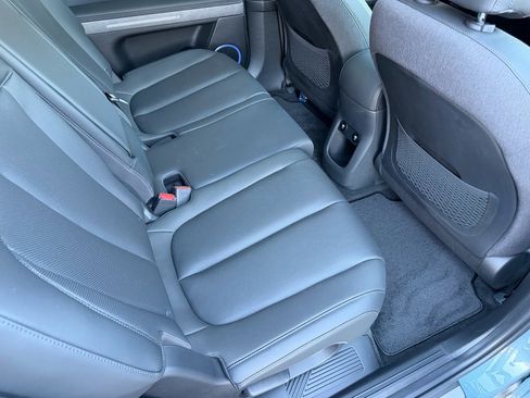 Used 2025 Hyundai Ioniq 5 Limited image 22