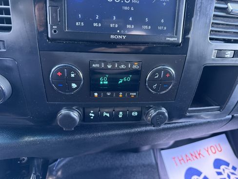 Used 2014 Chevrolet Silverado 2500 LT w/ Z71 Appearance Package AWD/4WD image 6
