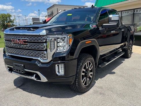 Used 2020 GMC Sierra 2500 Denali w/ Denali Ultimate Package AWD/4WD image 7