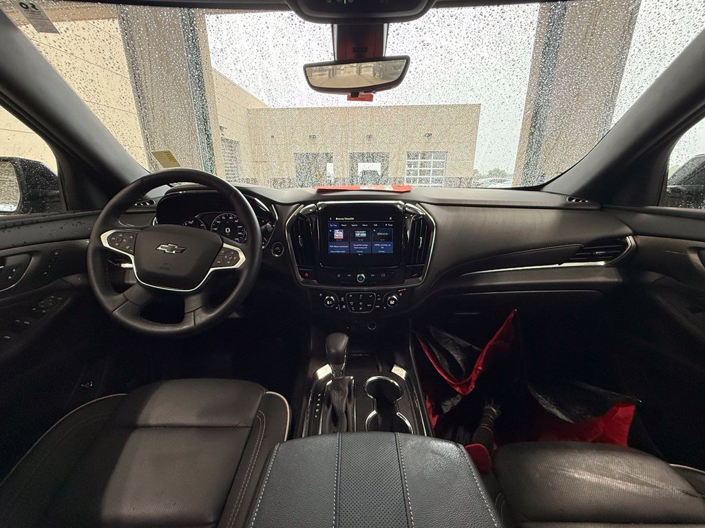 Used 2023 Chevrolet Traverse Premier w/ Redline Edition AWD/4WD image 28
