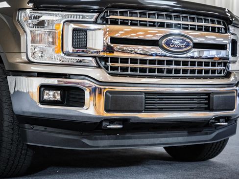 Used 2020 Ford F150 XLT w/ Equipment Group 302A Luxury image 11