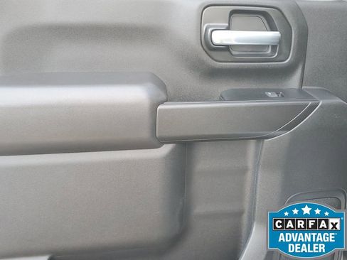 Used 2022 Chevrolet Silverado 2500 Custom w/ Custom Value Package image 41