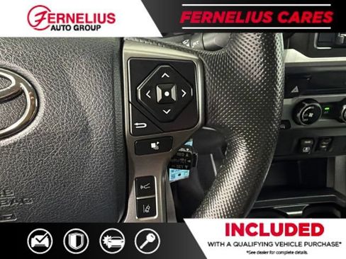 Used 2018 Toyota Tacoma SR5 AWD/4WD image 39