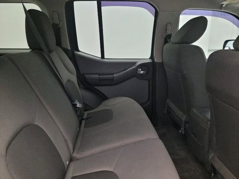 Used 2014 Nissan Xterra X AWD/4WD image 19