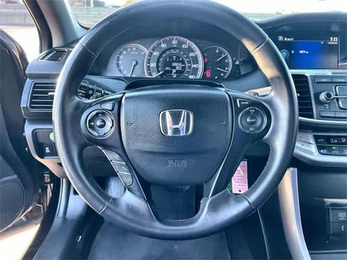 Used 2015 Honda Accord Sport image 17