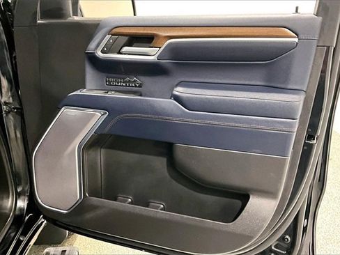 Used 2022 Chevrolet Silverado 1500 High Country w/ Max Trailering Package image 30