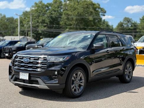 New 2026 Ford Explorer Active w/ Active Comfort Package AWD/4WD image 10
