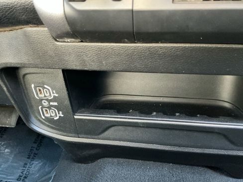 Used 2024 RAM 2500 Big Horn image 17