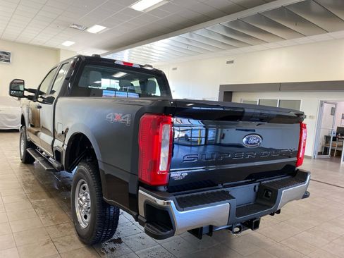 New 2026 Ford F250 XL w/ XL Chrome Package image 5