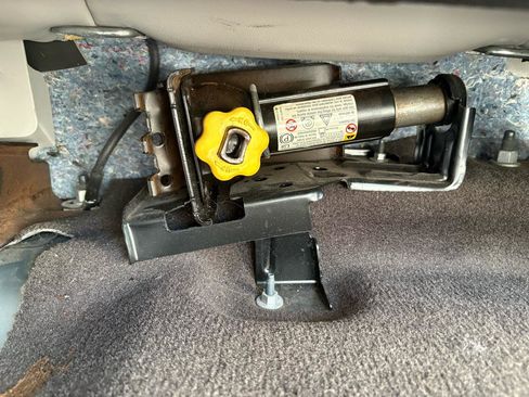 Used 2011 Chevrolet Silverado 1500 LT w/ All-Star Edition image 28