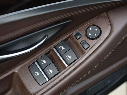 Used 2016 BMW 535i Sedan image 36