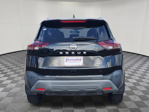 Used 2021 Nissan Rogue SV w/ Premium Package FWD image 7