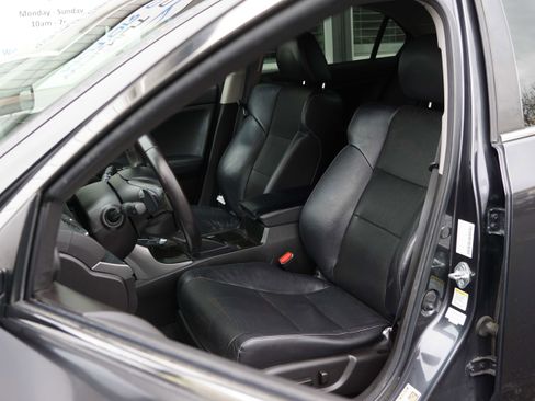 Used 2011 Acura TSX Sedan image 39