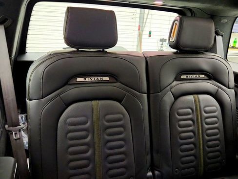 Used 2024 Rivian R1S Adventure AWD/4WD image 24