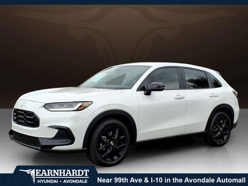 Used 2024 Honda HR-V Sport image 1