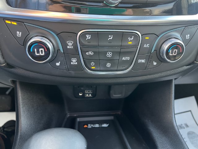 Used 2024 Chevrolet Traverse Premier w/ Redline Edition FWD image 13