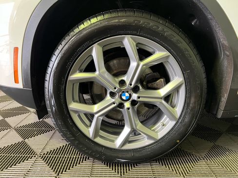 Used 2023 BMW X3 xDrive30i w/ Convenience Package AWD/4WD image 9