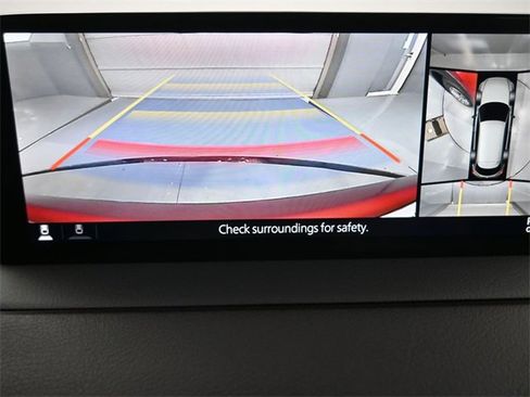 Used 2023 MAZDA CX-9 Signature image 32