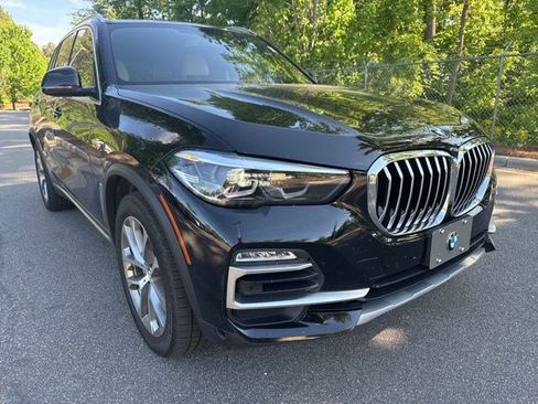 Used 2020 BMW X5 xDrive40i w/ Premium Package image 3