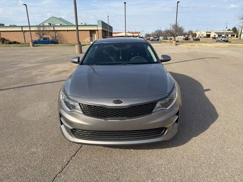 Used 2016 Kia Optima LX image 7