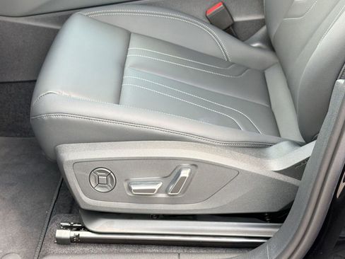 New 2026 Audi Q3 quattro 2.0T AWD/4WD image 14