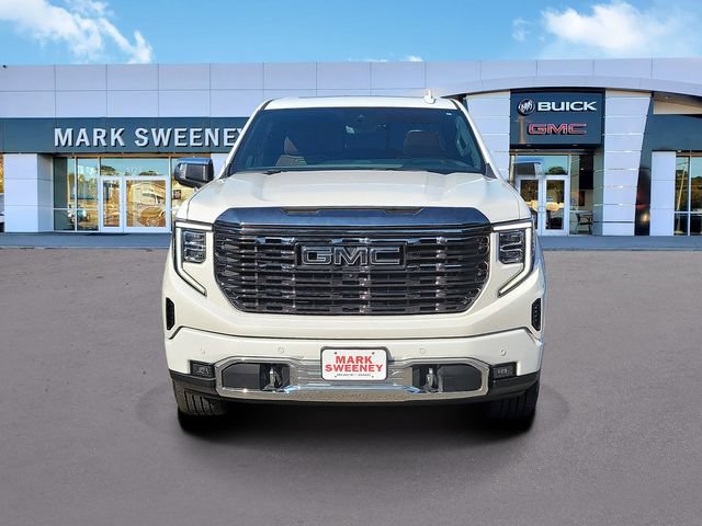 Used 2022 GMC Sierra 1500 Denali Ultimate AWD/4WD image 2