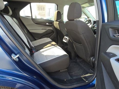 Used 2022 Chevrolet Equinox LT image 10
