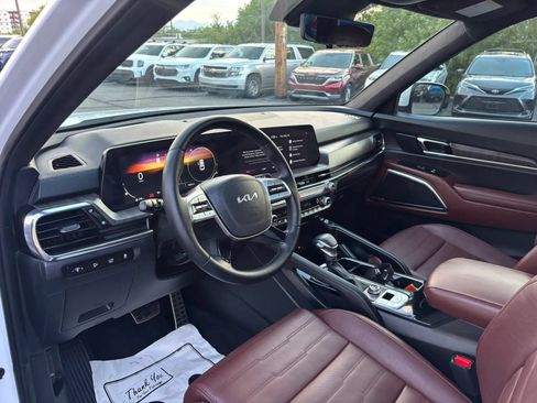 Used 2025 Kia Telluride SX Prestige AWD/4WD image 10